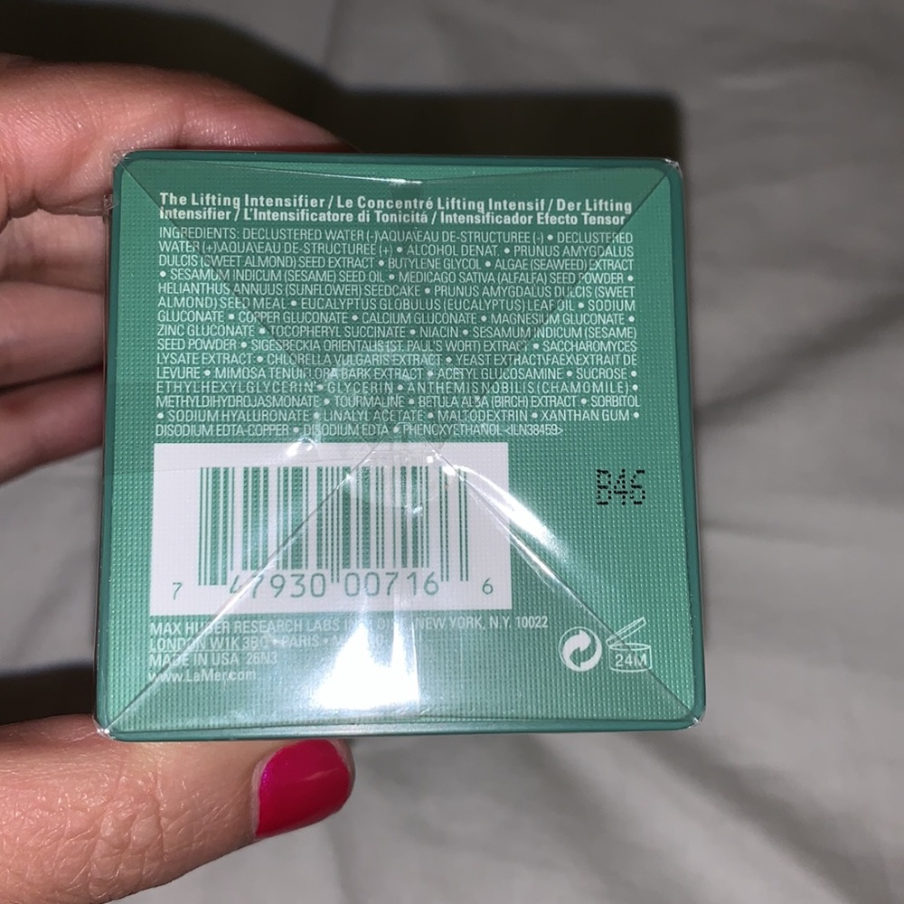 NWT La Mer The Lifting Intensifier - Picture 3 of 3